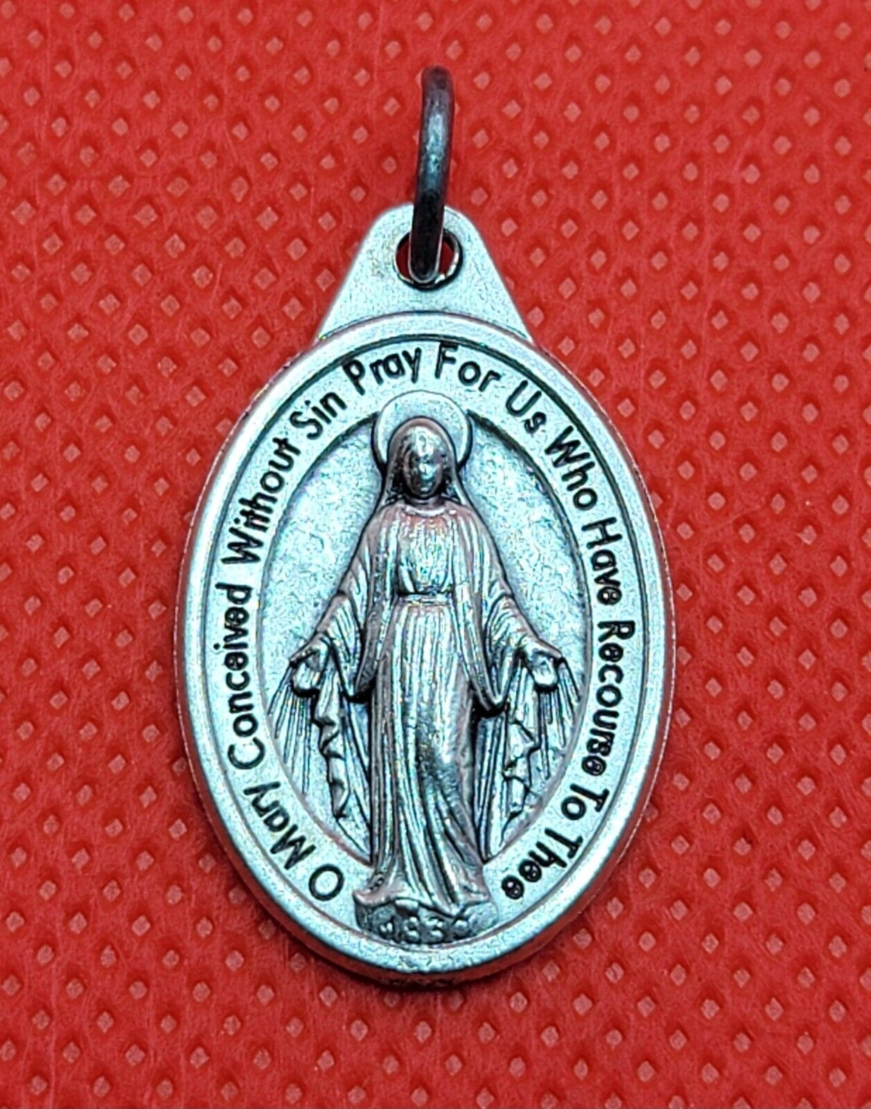 Vintage Blessed Virgin Mary Holy Catholic Miraculous Medal Pedant Italy