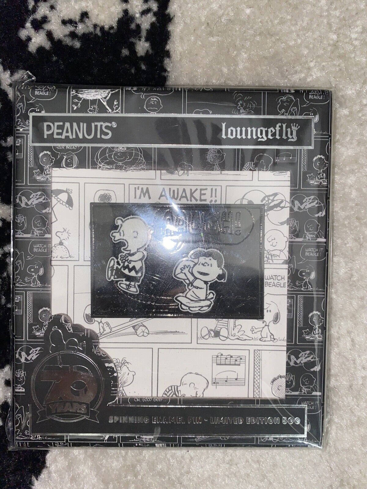 LOUNGEFLY X PEANUTS 70TH ANNIVERSARY LE 500 ENAMEL PIN IN COLLECTOR BOX / NEW
