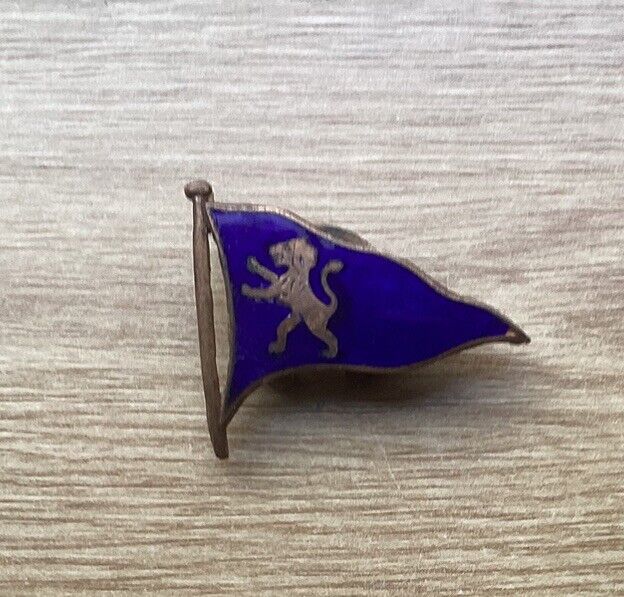RARE OLD 1940 - 50s MILLWALL F.C BUTTONHOLE BRASS BADGE