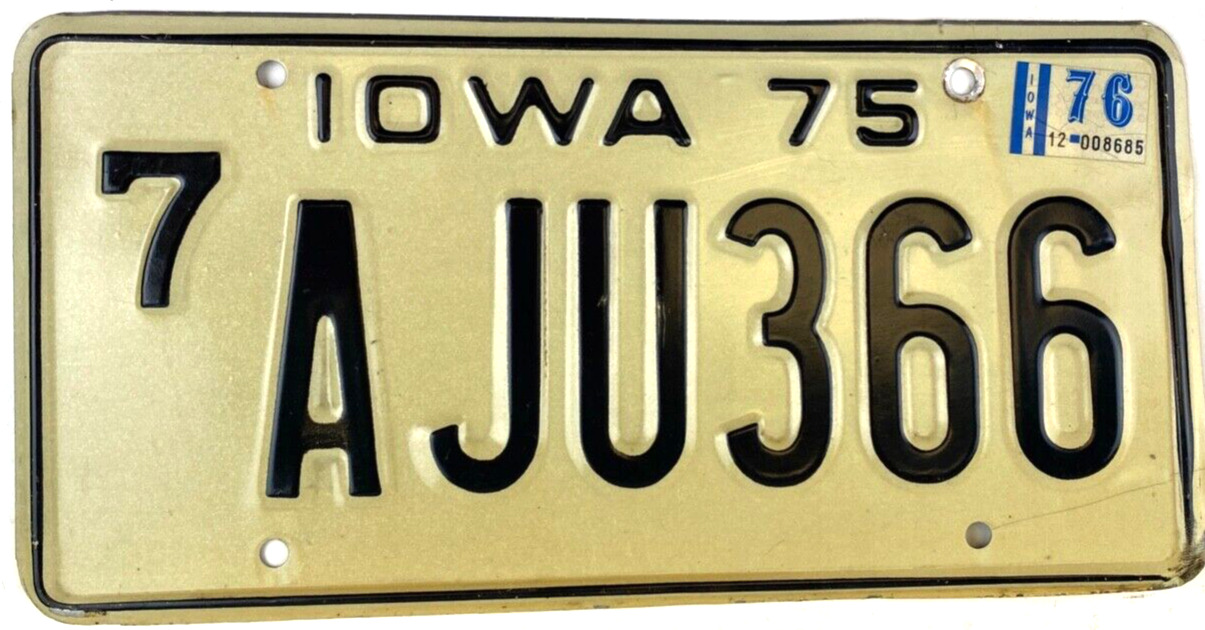 Iowa 1976 License Plate Garage Auto Tag Black Hawk Co Man Cave  Decor Collectors