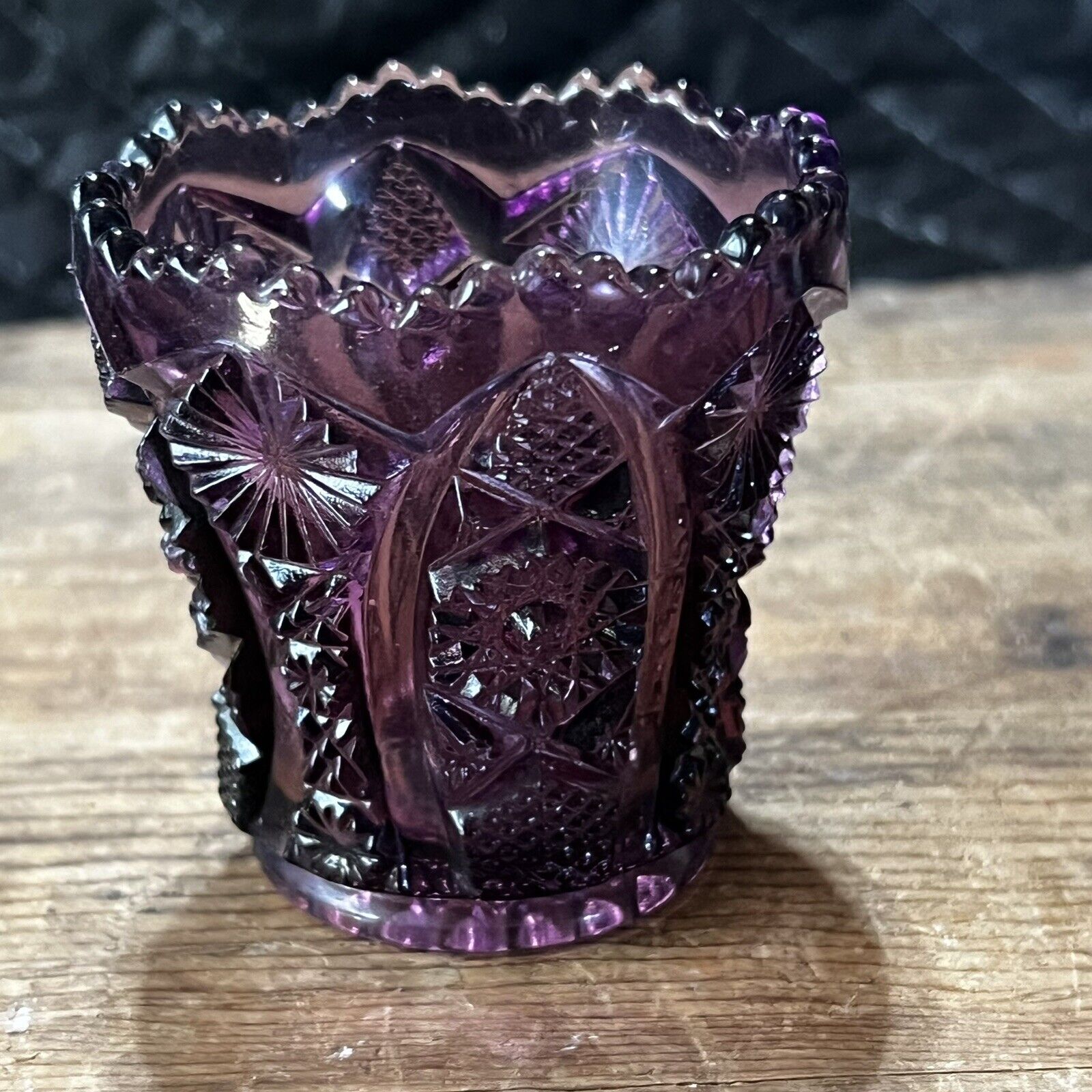 Beautiful Vintage Purple Violet Sawtooth Pressed Cut Glass Cup Candle Holde