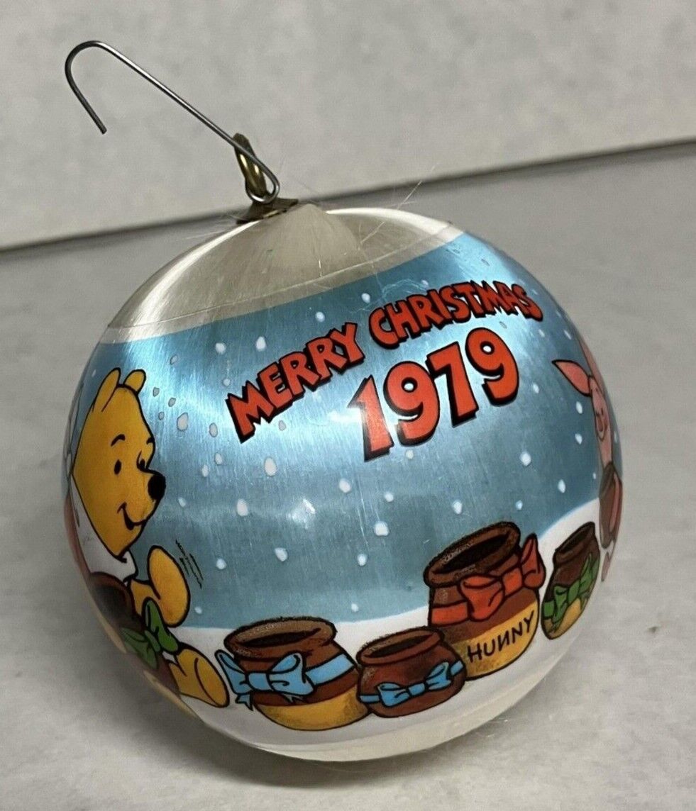 Vintage 1979 Hallmark Winnie the Pooh Christmas Ornament