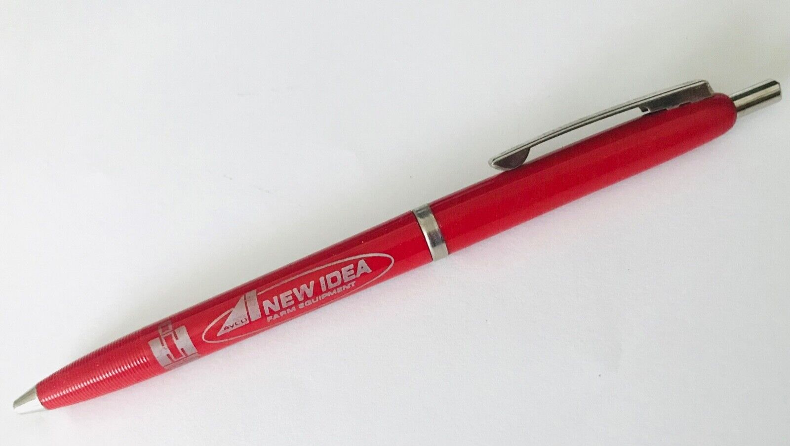 Vtg International Harvester New Idea Montezuma IA Implement Store Dealer Pen