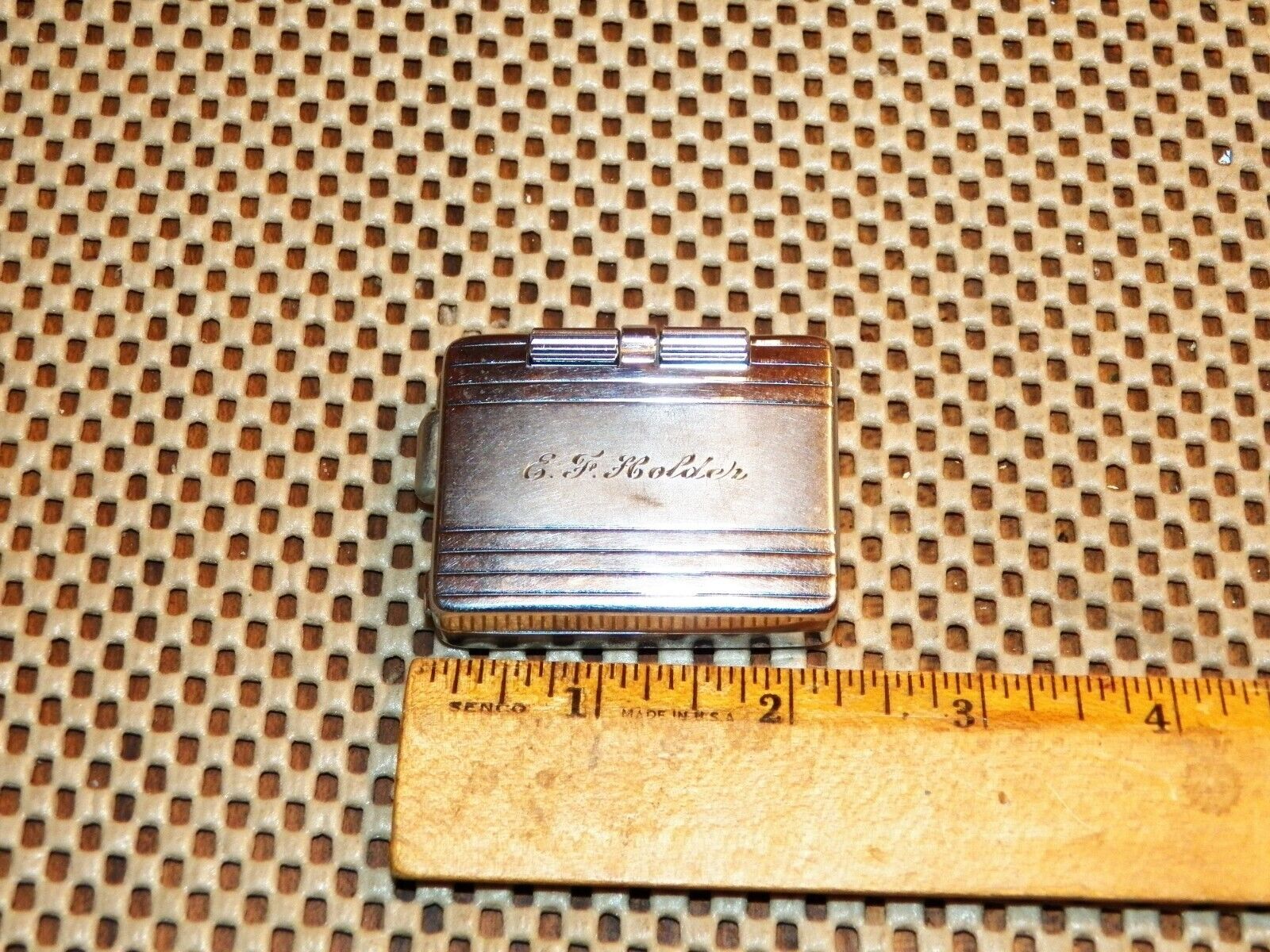 Vintage STRATO FLAME Lighter - Engraved - Doesn\'t Spark