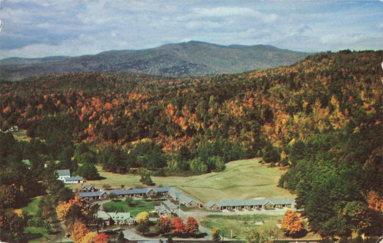 Plymouth NH New Hampshire, Tobey's Motor Court, Birds Eye View, Vintage Postcard