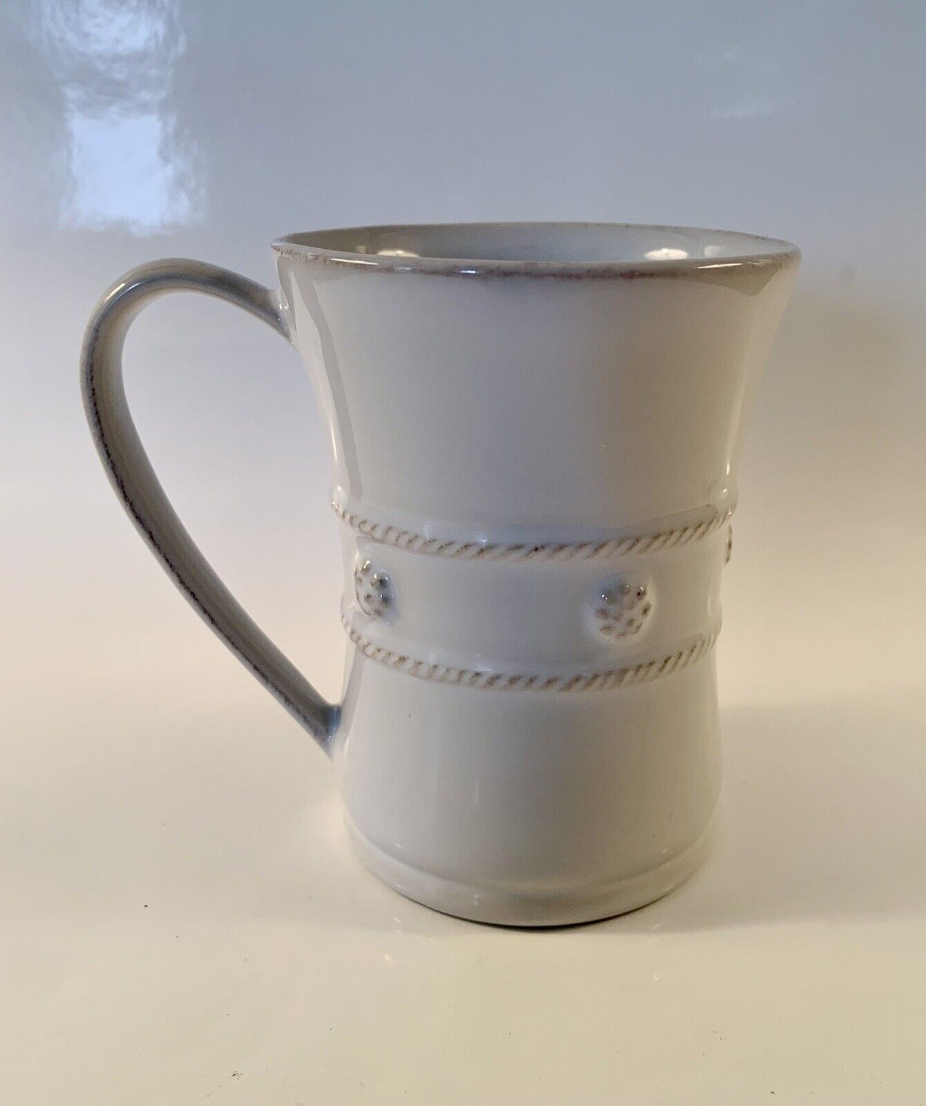 Juliska Berry & Thread Mug in Whitewash Made in Portugal EUC