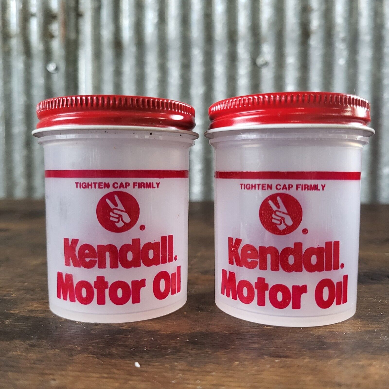 2 Vintage Kendall Motor Oil Sample Cups Plastic Cup Metal Lid 