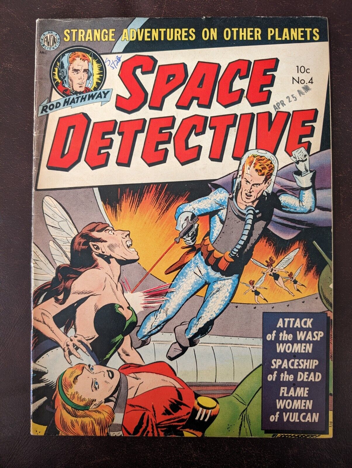 Space Detective #4 - VG/FN OWP - Precode SciFi - Wasp Woman - Avon 1952