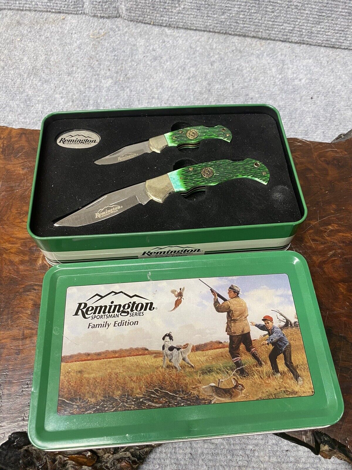 Remington Family Lockback Set with Collector's Tin
