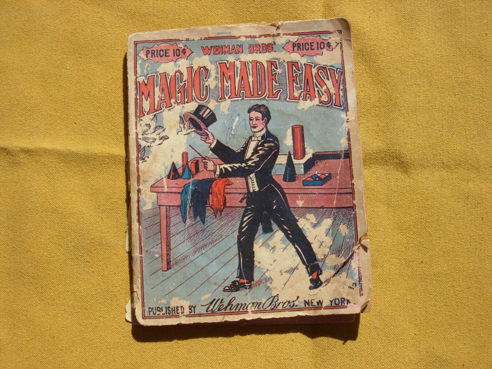 1910 MAGIC MADE EASY - PUBLISHED BY WEHMAN BROS - NEW YORK - SMALL BOOKLET 