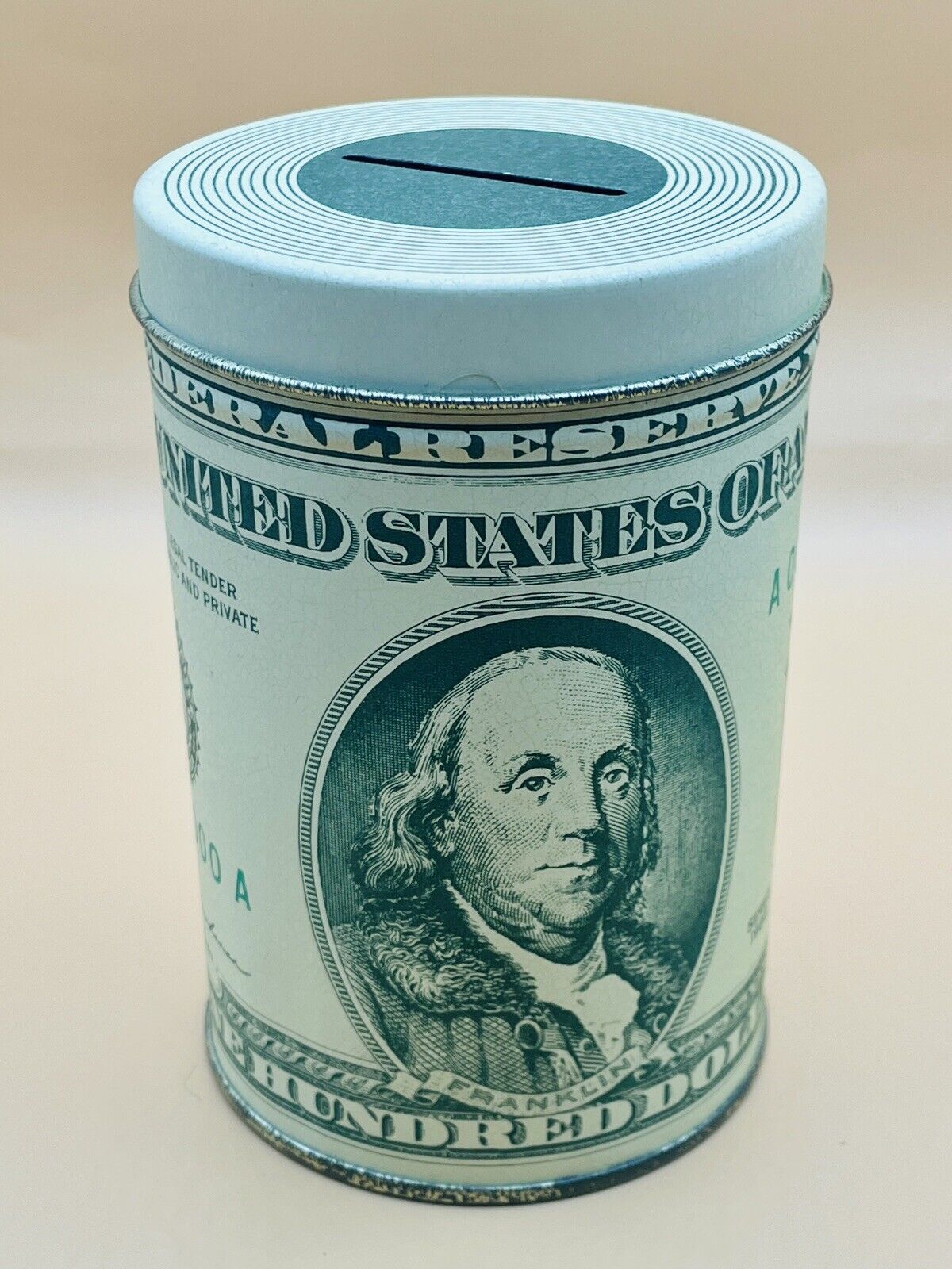 Vintage 1988 Ben Franklin One Hundred Dollar Bill Tin Bank 4.5”