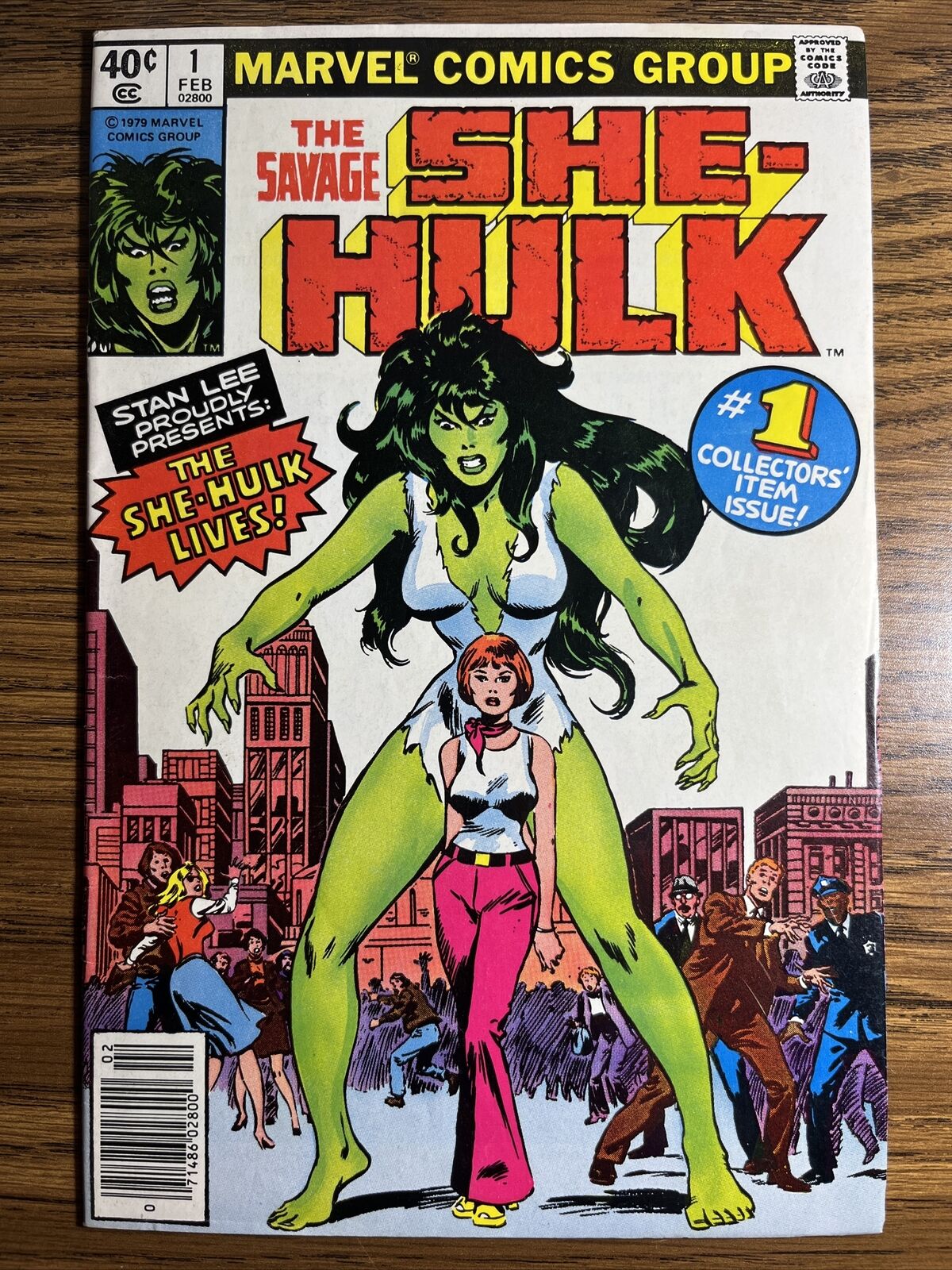 SAVAGE SHE-HULK 1 HIGH GRADE  STAN LEE JOHN BUSCEMA COVER MARVEL COMICS 1979