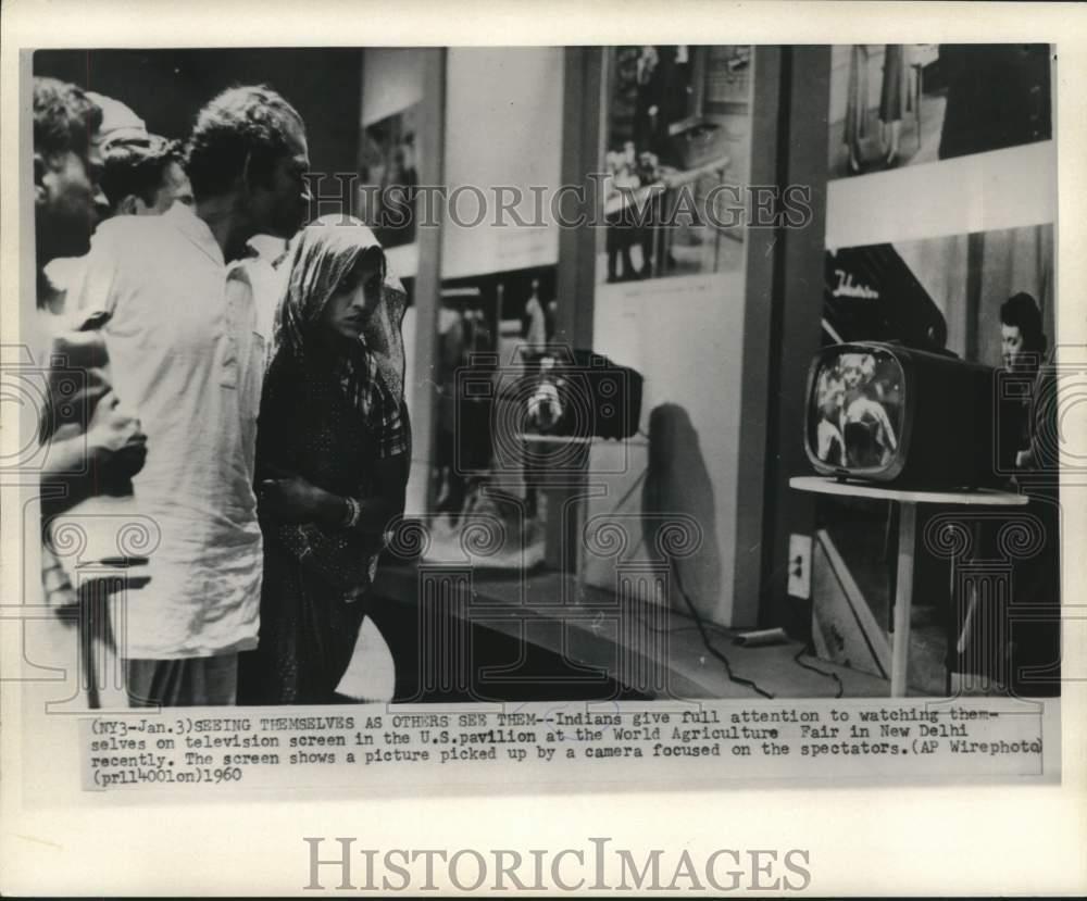 1960 Press Photo Indians watch themselves on television at Agriculture Fair