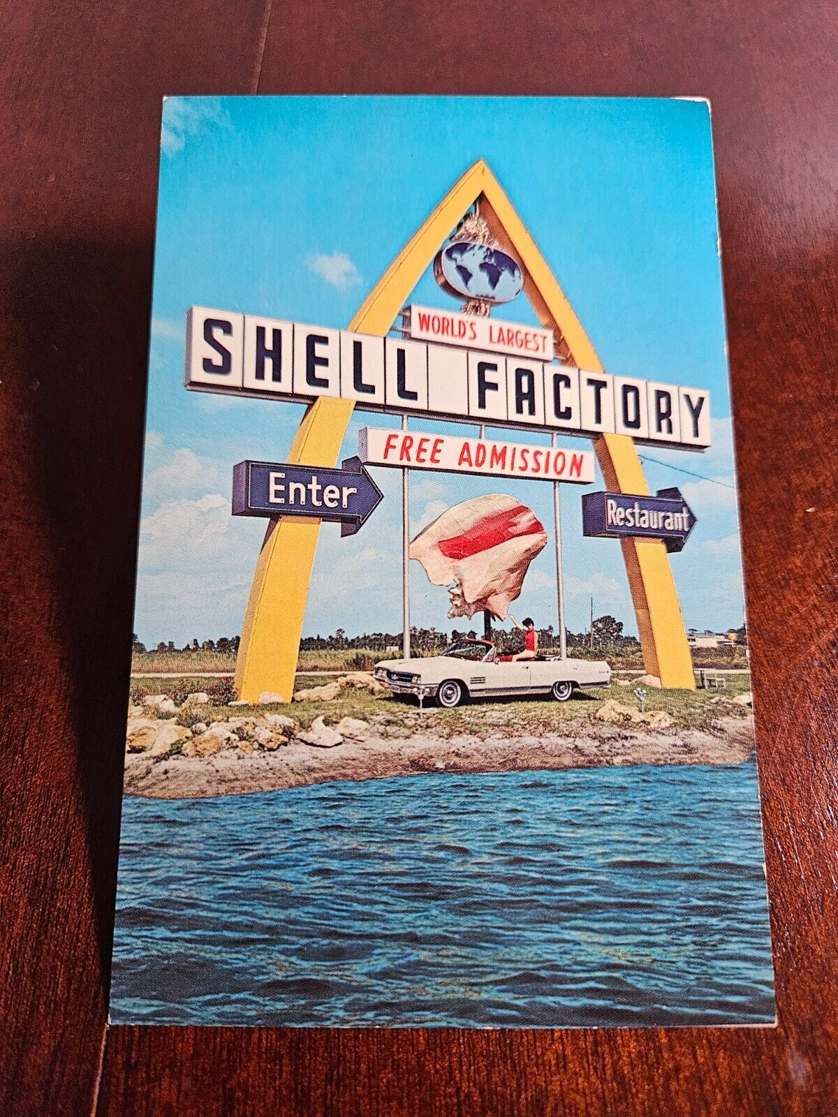 Postcard FL Florida Ft. Fort Myers The Shell Factory Roadside Gift Shop Sign