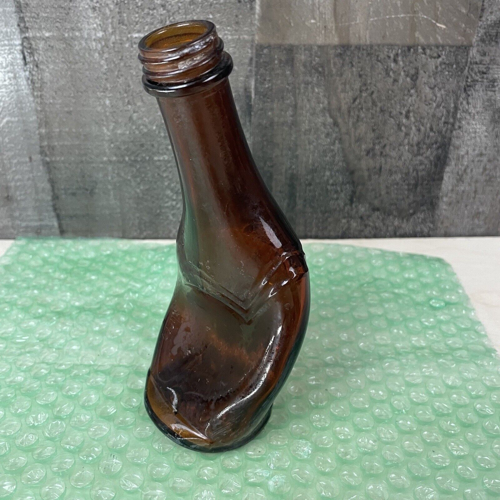 Unusual Melted Dark Brown Glass The Christian Brothers California Bottle 6.5\