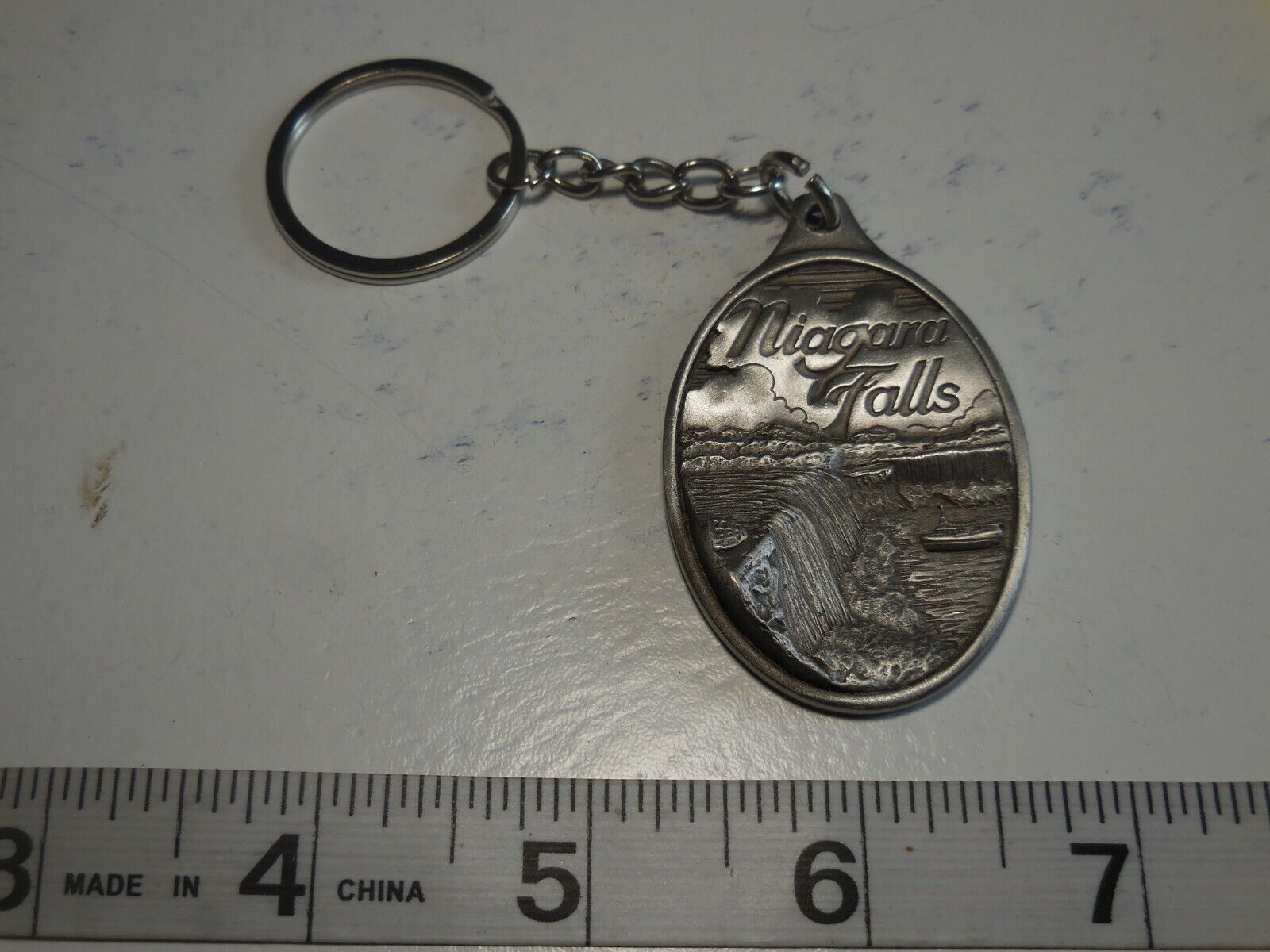 Solid Pewter Made in Canada Niagra Falls Key Chain Beautiful & Detailed A3 Bag