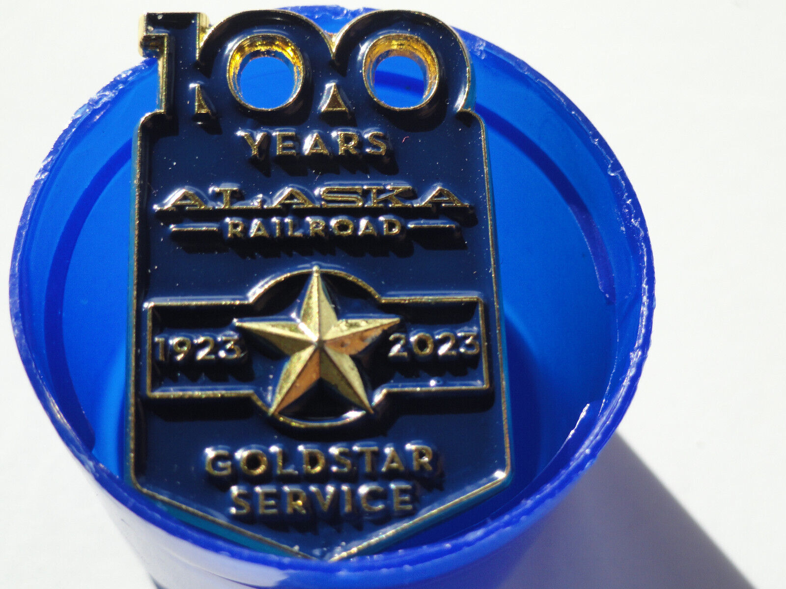 Alaska Railroad Pin 100 Years 1923-2023, Goldstar service 1 1/4\