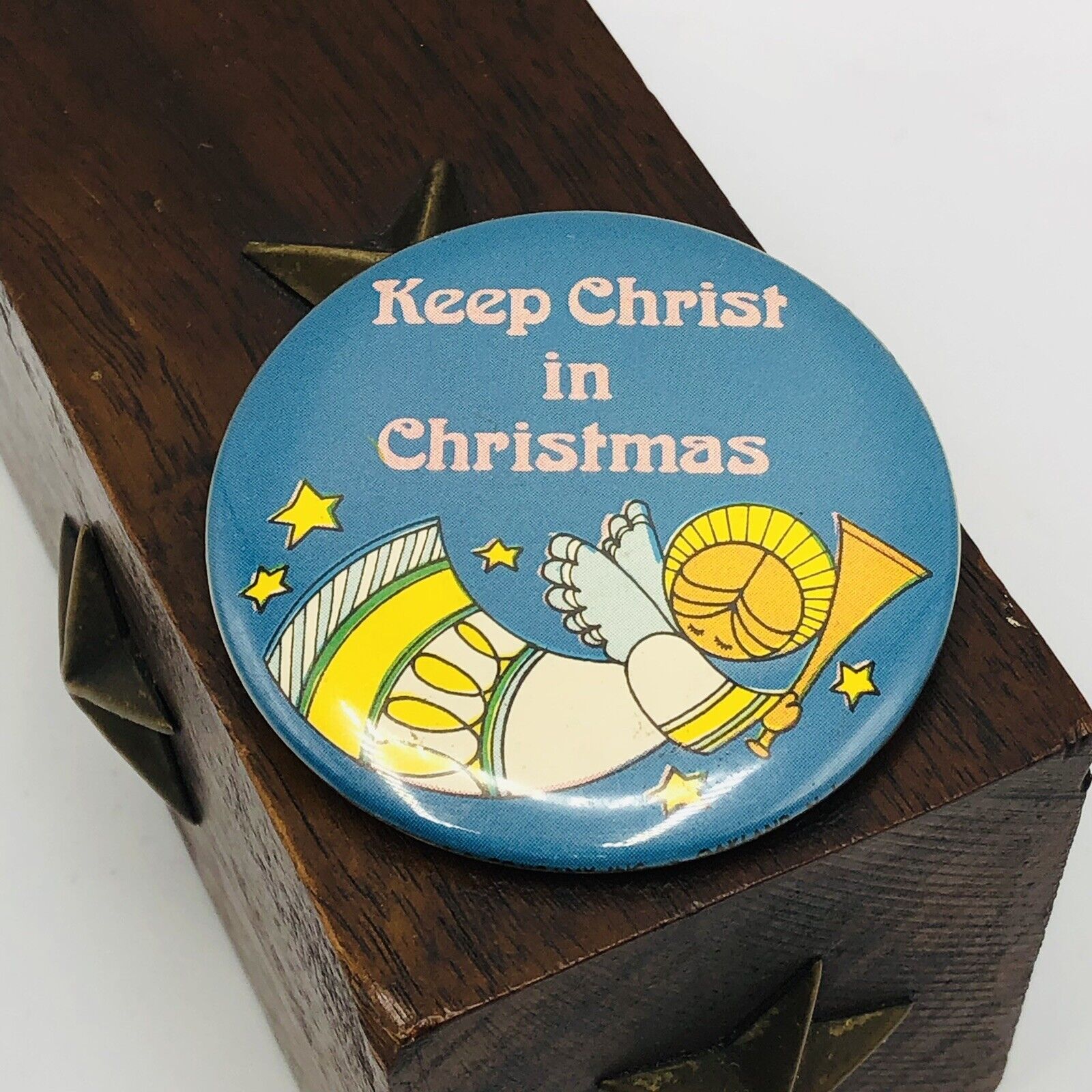 Vtg Keep Christ in Christmas Angel Button Pin Holiday Pinback 1980 Russ Berrie