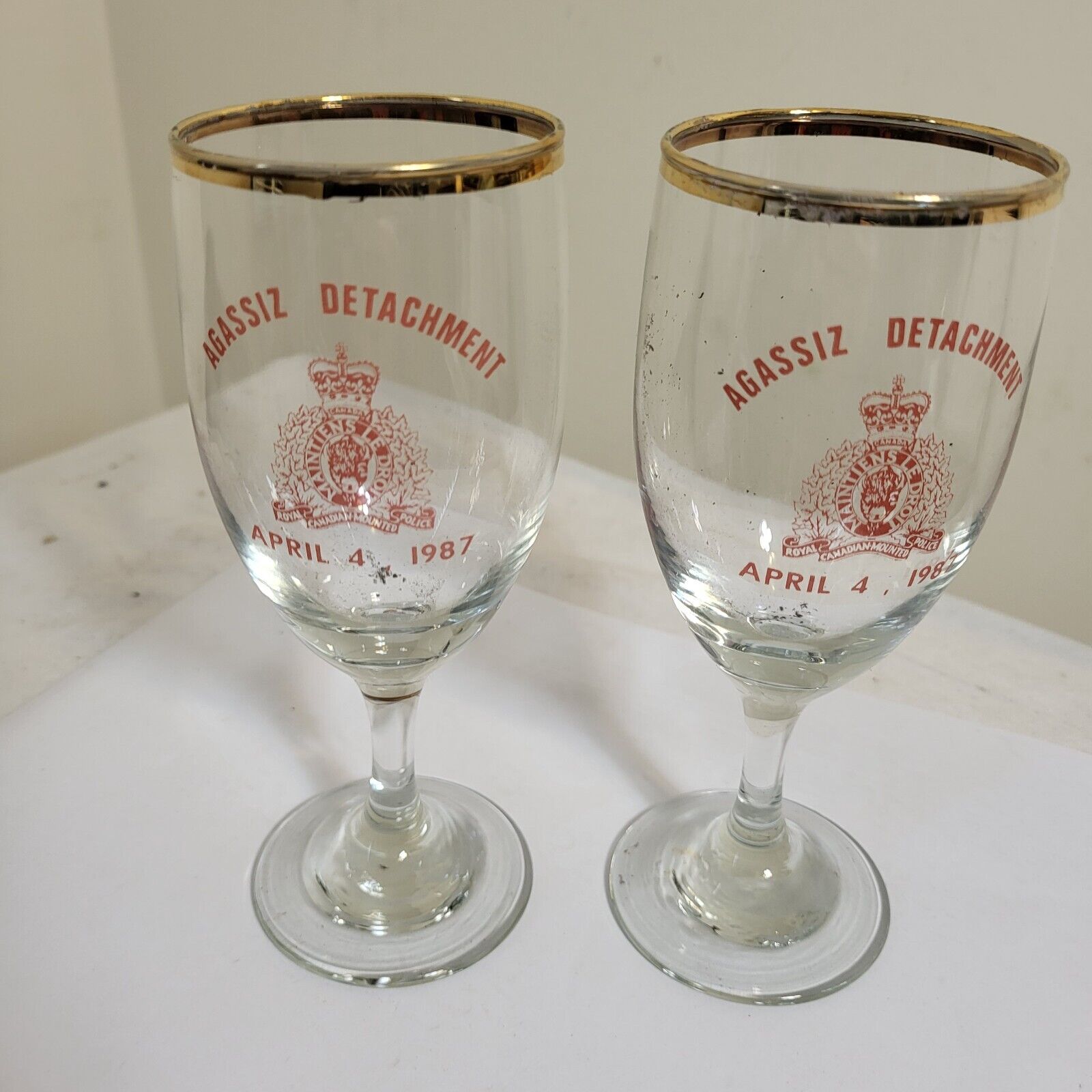Vintage RCMP 1987 AGASSIZ Canadian Mounted Police Mounties Wine Glass Set of 2