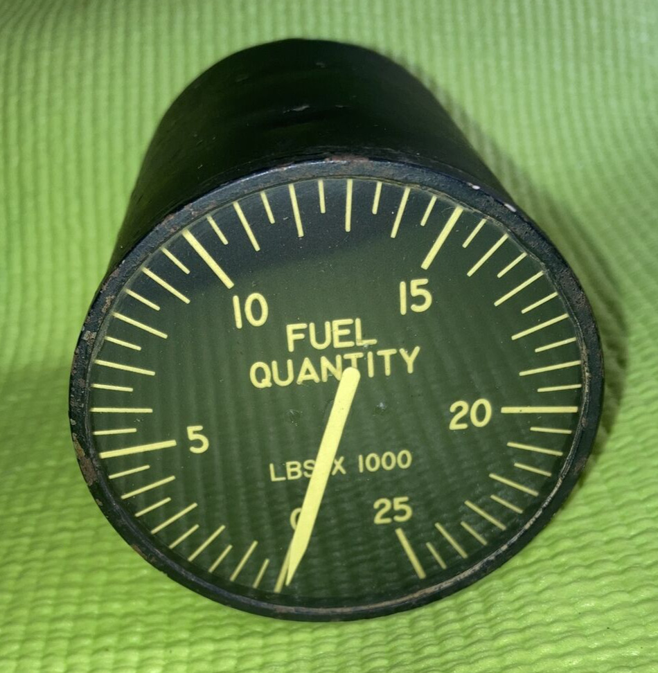 KC-97G Vintage Fuel Quantity Indicator Warbird Instrument USAF MIL-G-7818