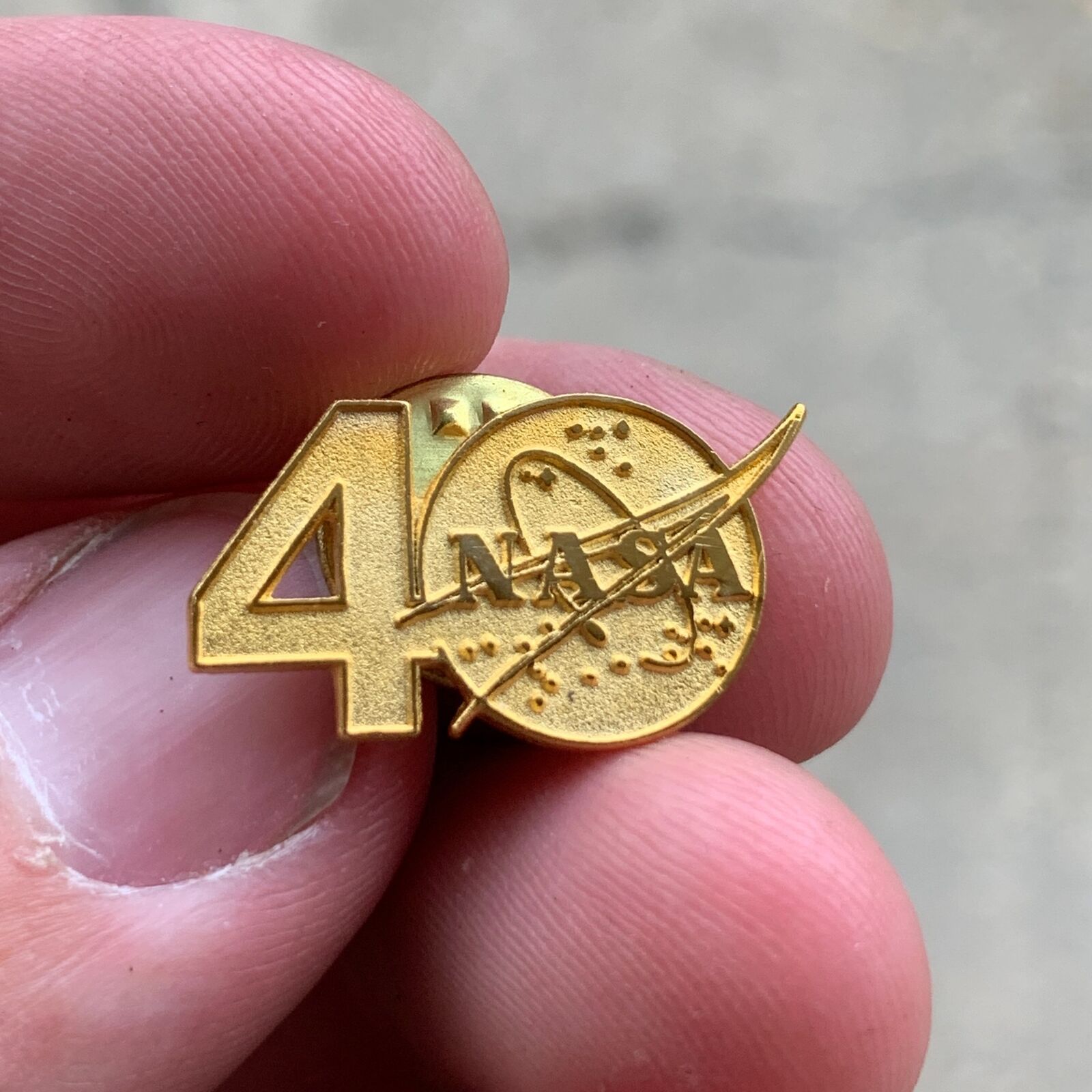 Vintage NASA Official 40 Year Anniversary Goldtone Pin - Lapel Pin
