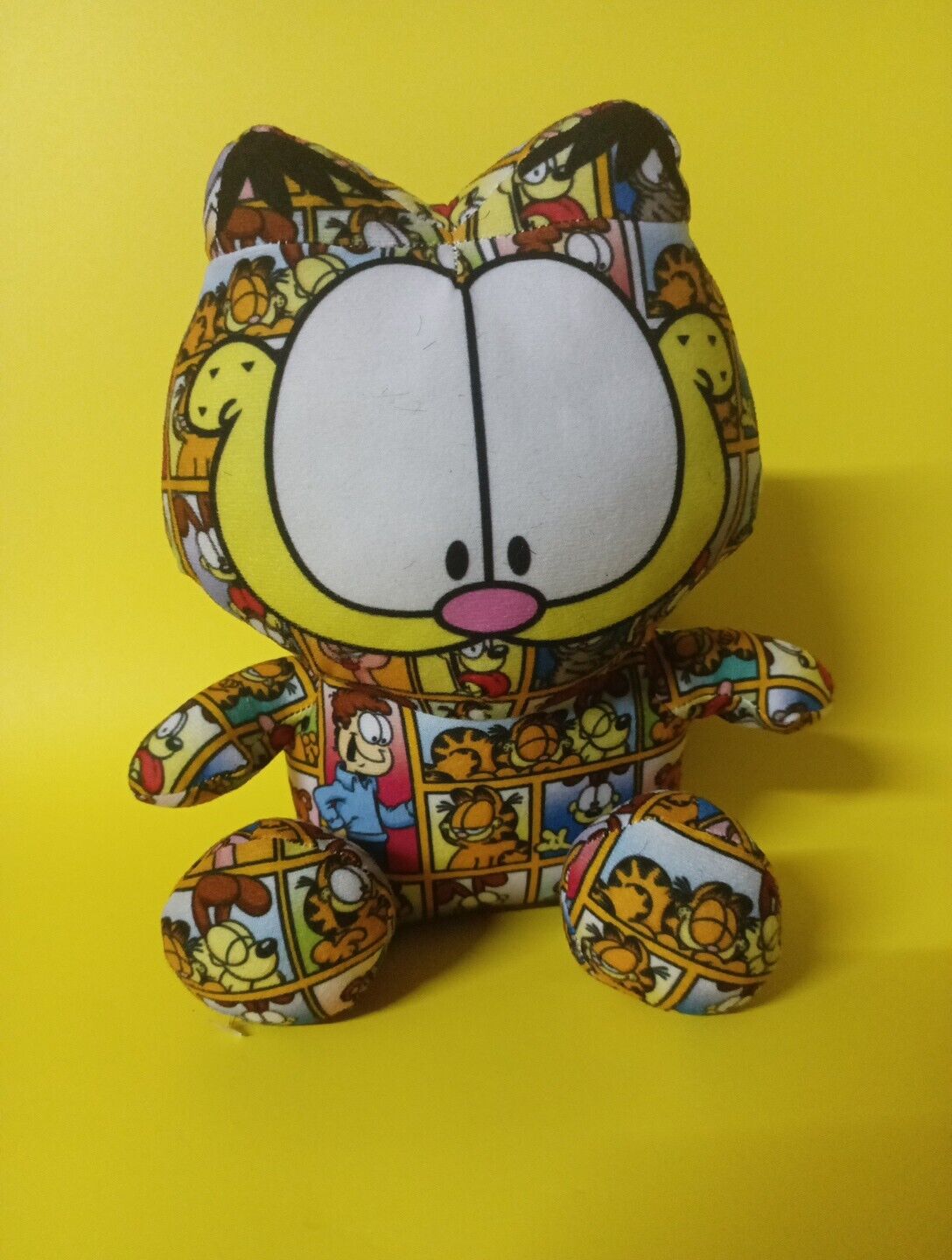 Garfield Comic Strip Plush (Nickelodeon)  2022 Viacom / Toy Factory - Very Good