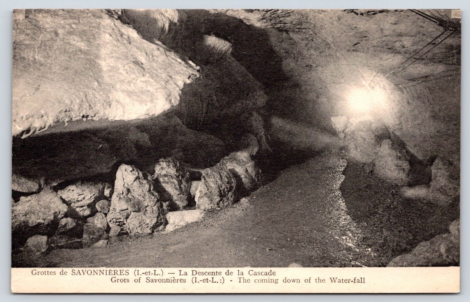 Vintage Postcard Grottes de Savonnieres Savonnières France