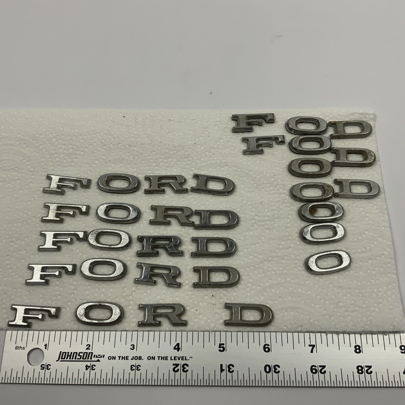 Ford 4 Letters individual Automobile Car Metal logo emblem Badge Vintage Part