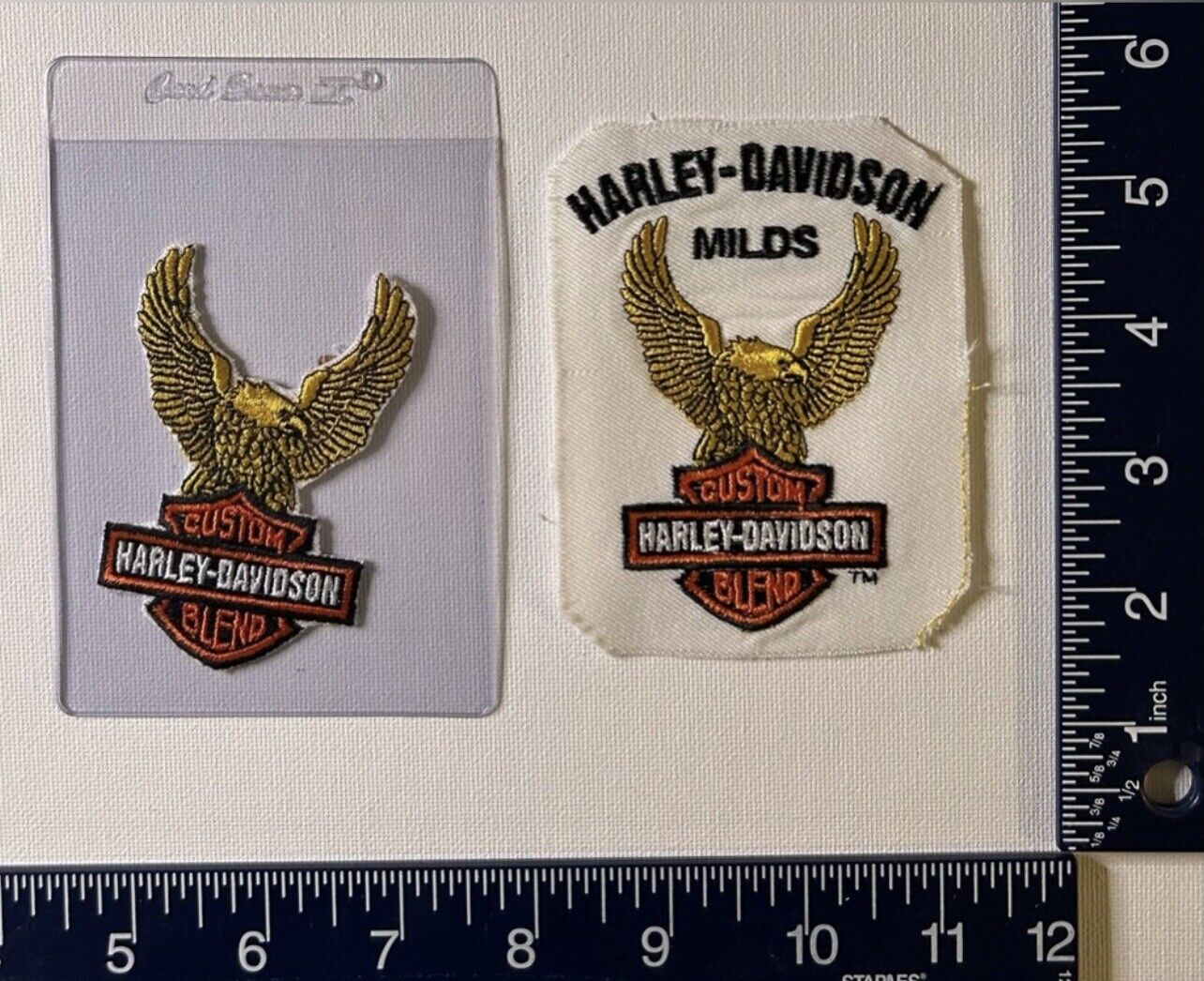 Authentic Vintage Harley-Davidson RARE Set Cigarette Emblem **details**