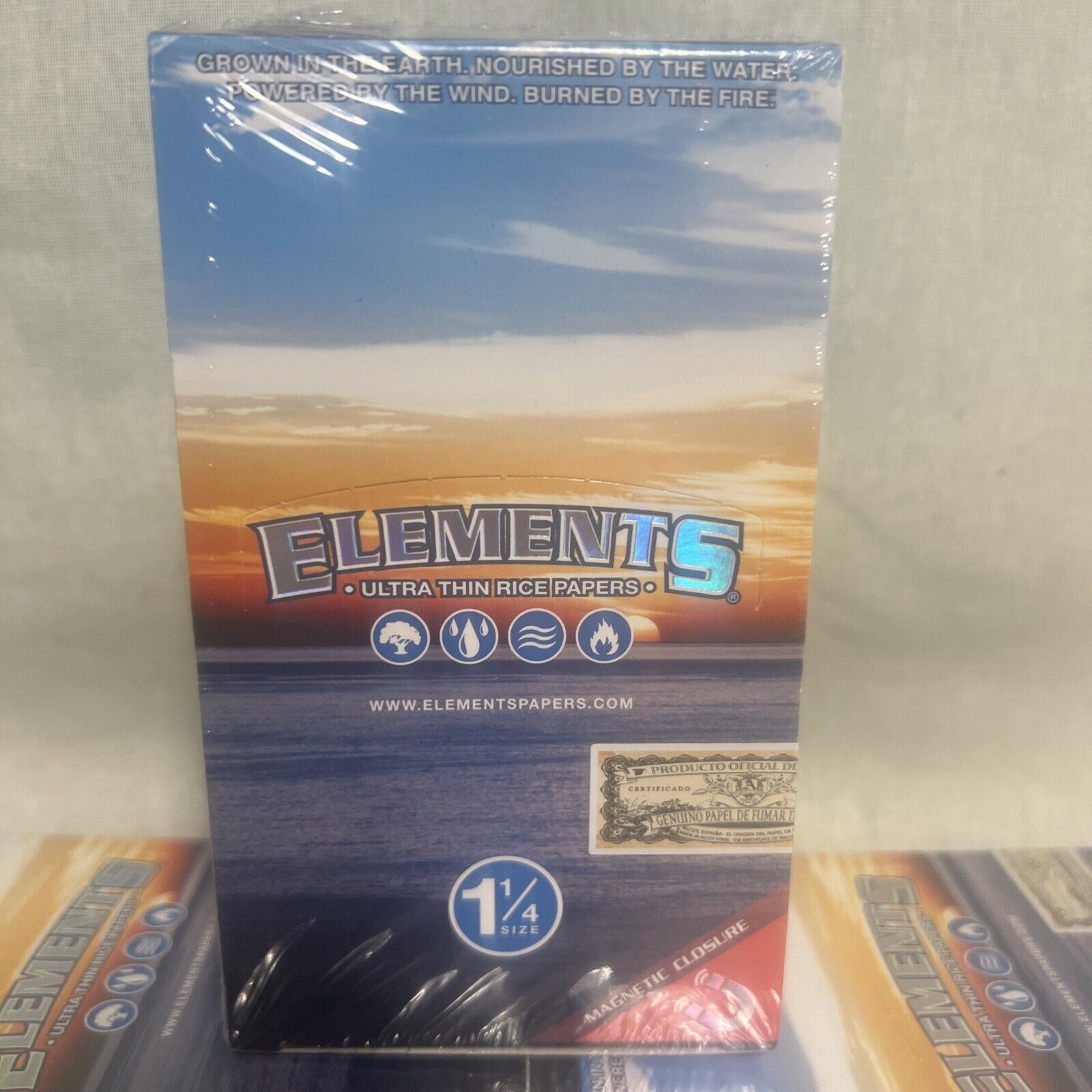 Elements Cigarette Rolling Papers 1 1/4 25Ct …. 1 Sealed Box