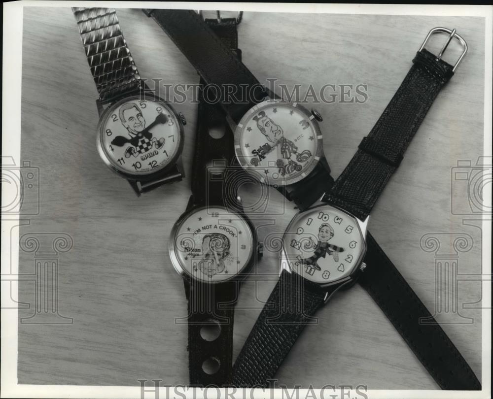 1990 Press Photo Collectors\' watches - mja27370