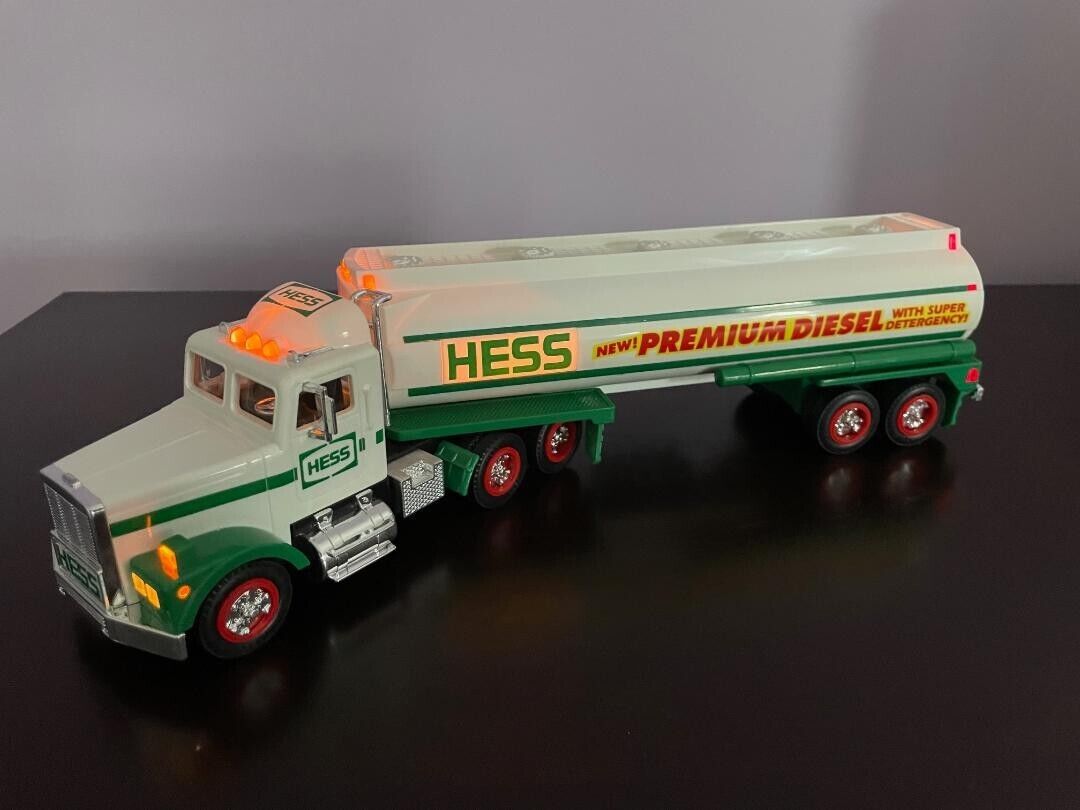 1993 Hess Premium Deisel Tanker Truck- NIB Ltd. Edition, 3 Inserts Lights Work