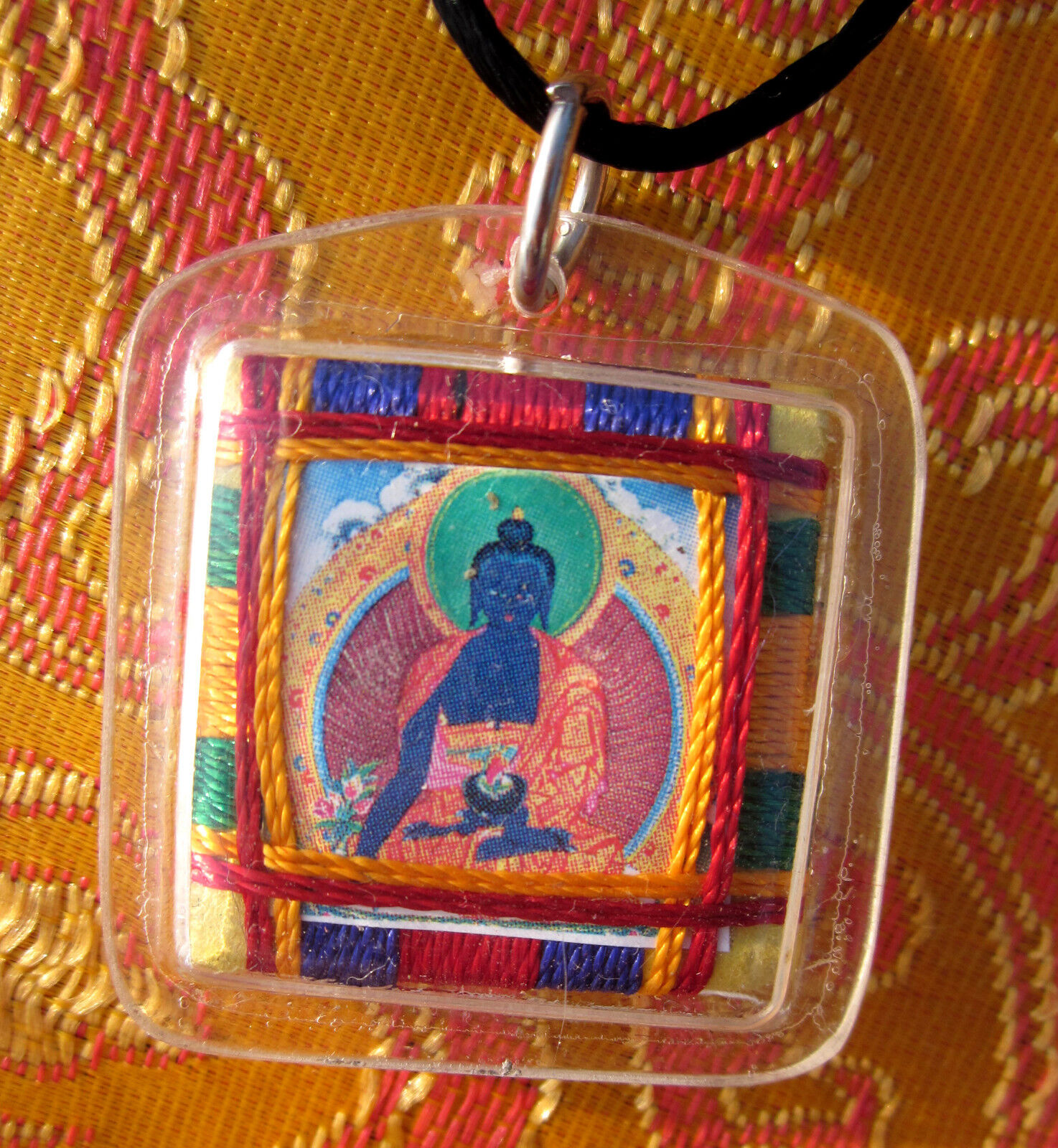 HEALING PROTECTIVE MEDICINE BUDDHA TIBETAN BUDDHIST PENDANT AMULET BLACK CORD