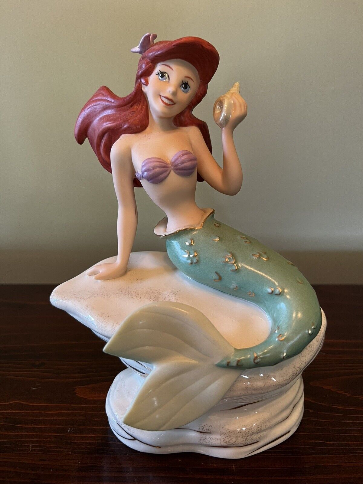 Lenox Disney Showcase Collection “Ariel” from The Little Mermaid. MINT CONDITION