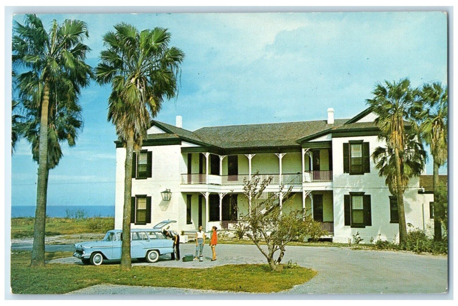 c1960 Queen Isabel Inn Historic Hotel Exterior View Port Isabel Texas Postcard