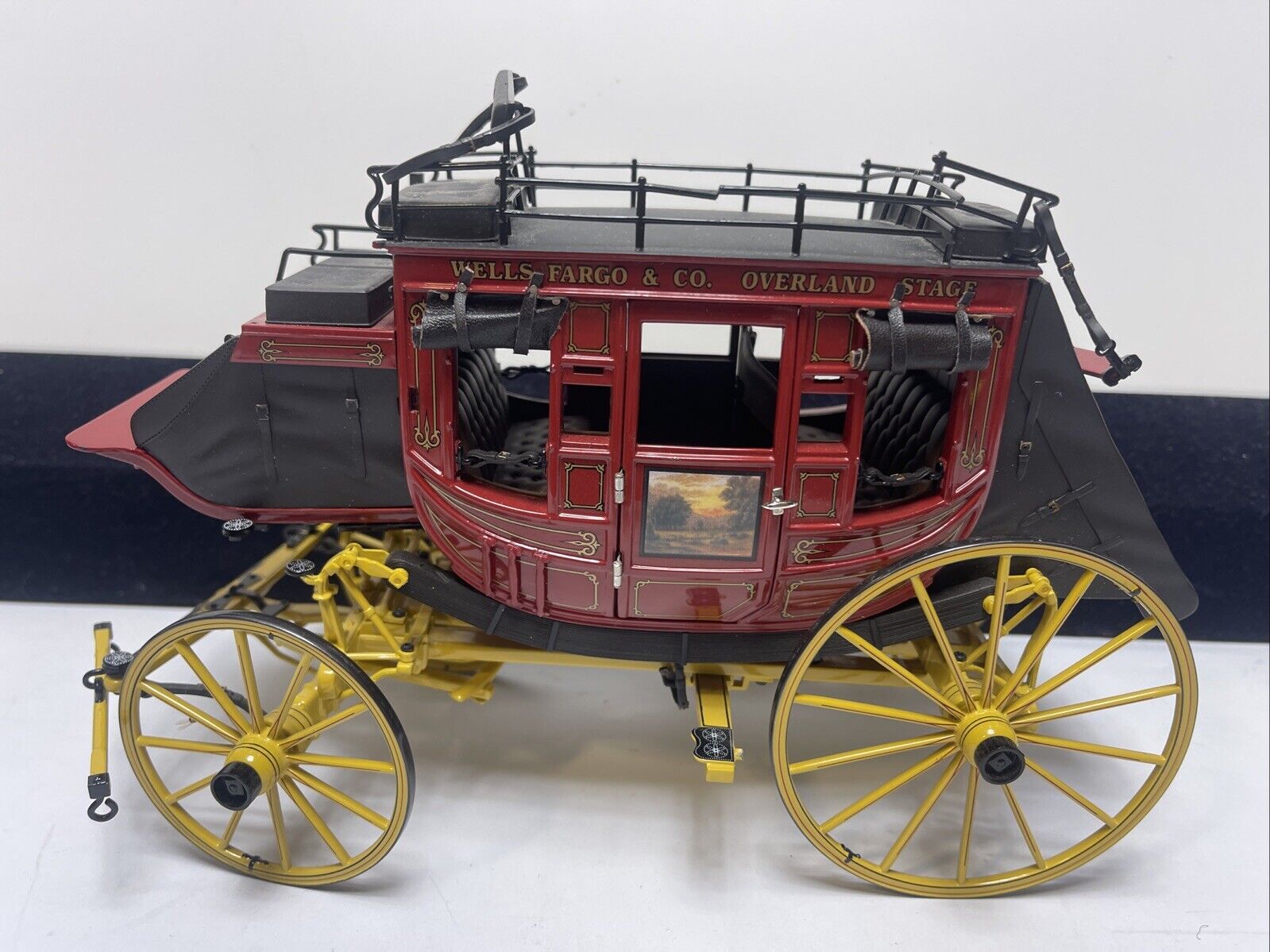 Franklin Mint Wells Fargo Stagecoach Die Cast Metal Vintage - 1:16 Scale -Damage