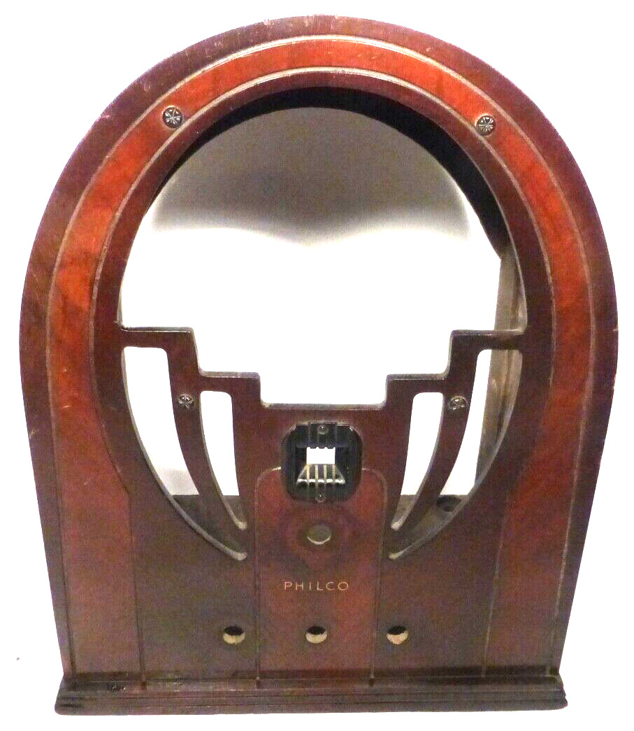 vIntage PHILCO 60 CATHEDRAL:  WOOD SHELL w/ BAKELITE FACEPLATE 16 X 13 X9\