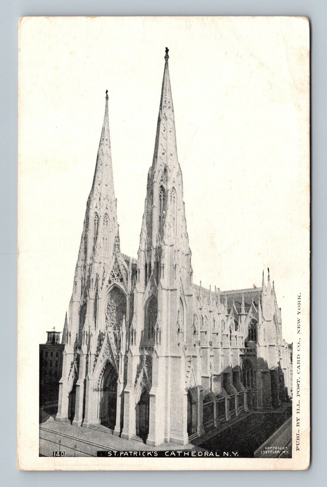 Postcard  St. Patrick\'s Cathedral New York
