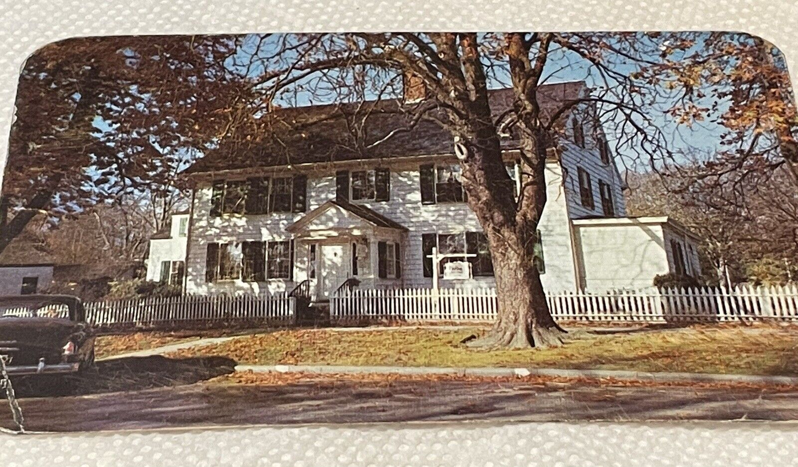 East Hampton .  NY. 1770 House. Inn. 1955. Vintage Postcard.
