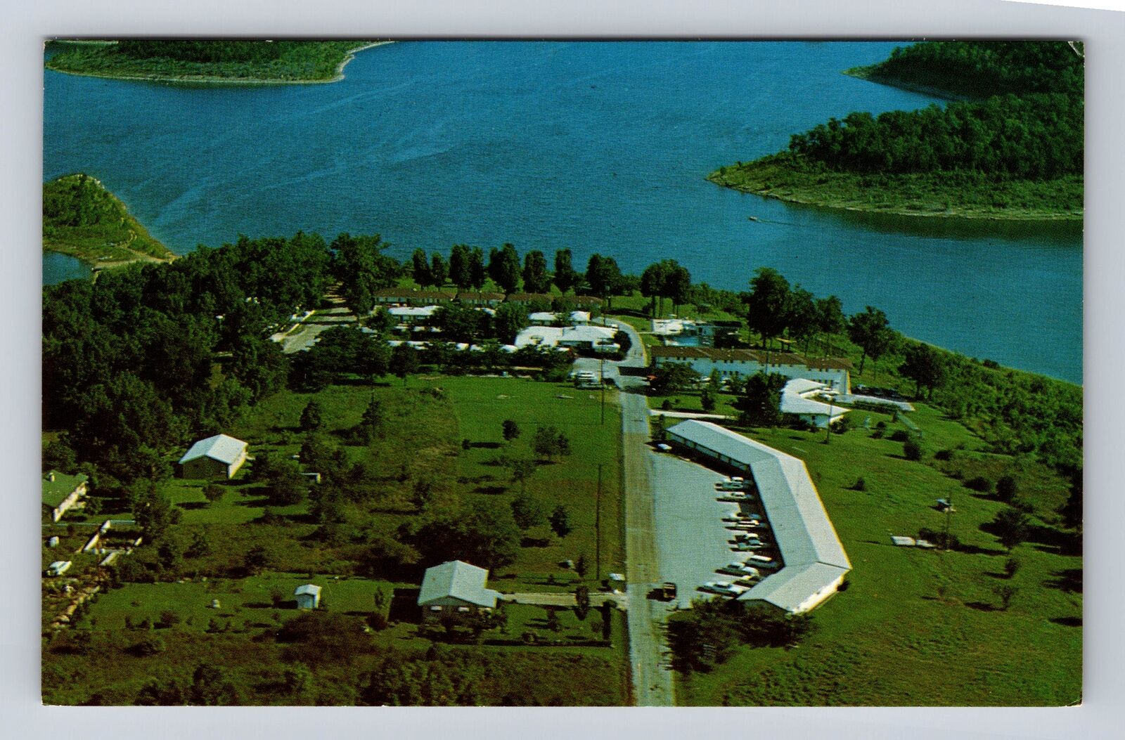 Bull Shoals AR-Arkansas, Crow Barnes Resort, Advertising, Vintage Postcard
