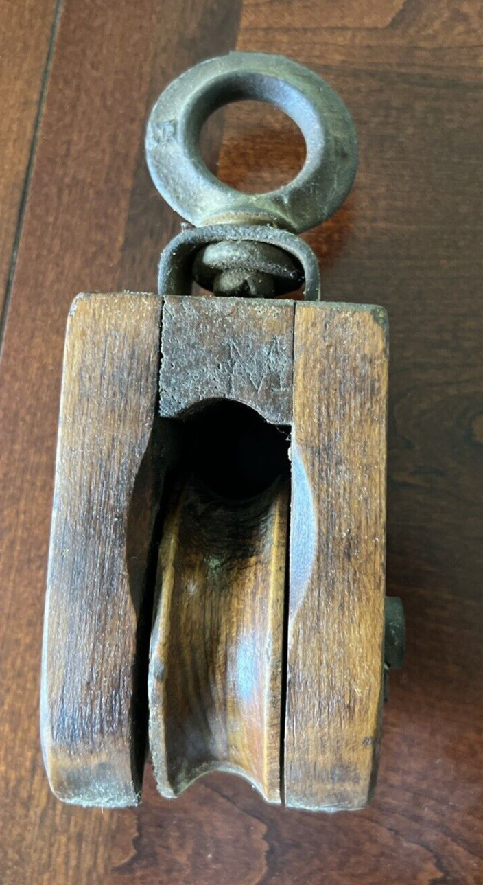 Vintage Fixed Wooden Pulley with Metal Swivel Eye Barn Hay Old Farmhouse Decor