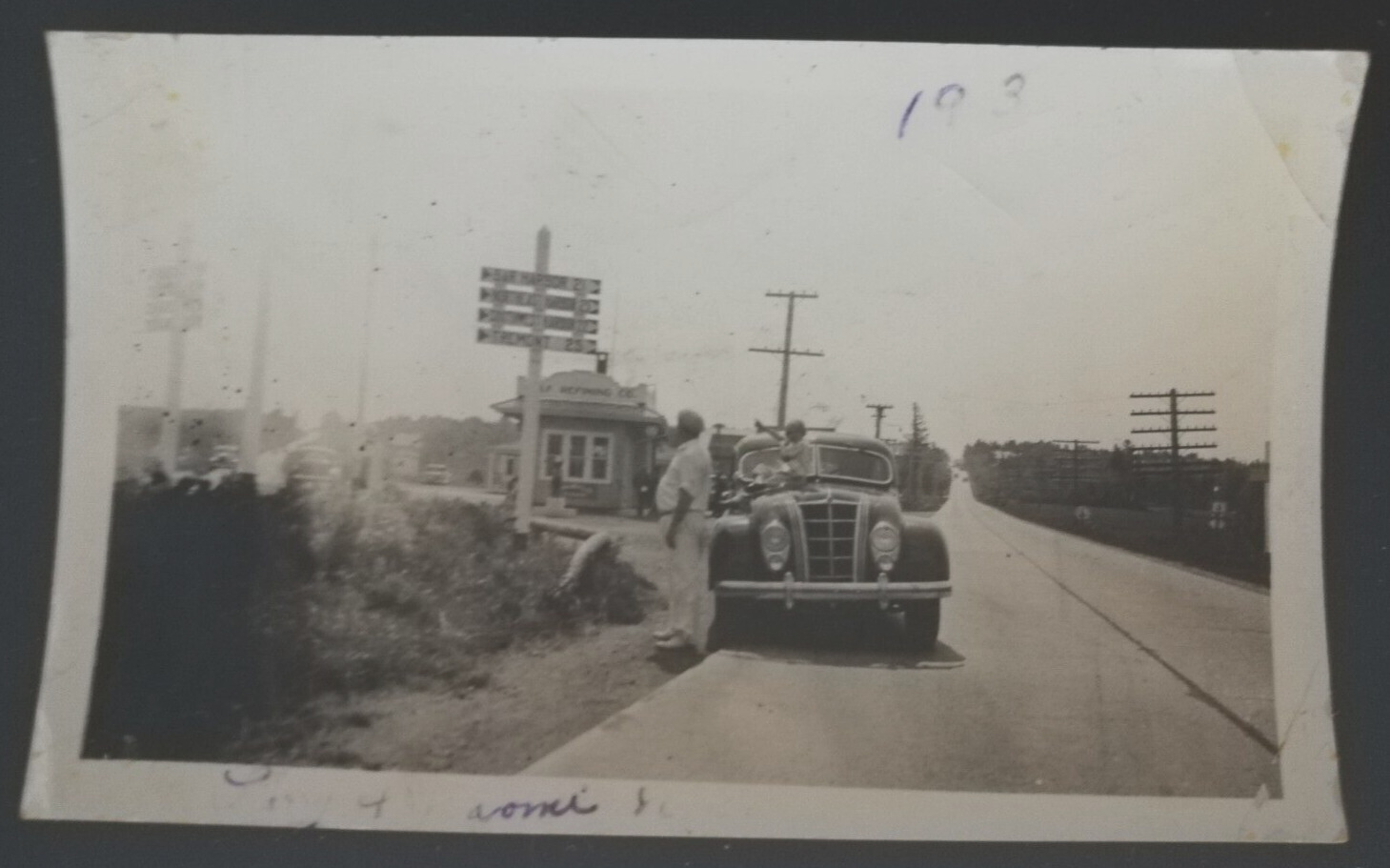 Vtg. Photo 1935 Chrysler Airflow Car/ Gas Station/ Sign Post Bar Harbor  Maine