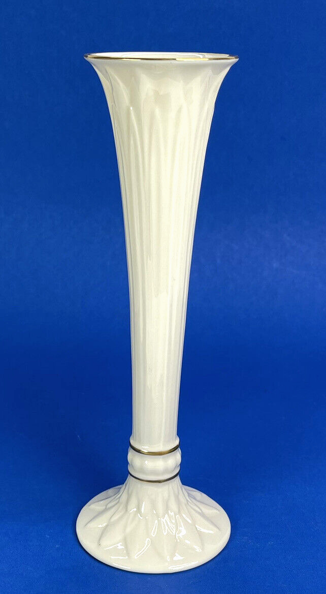 Vintage Lenox Bud Vase Ivory With Gold Trim 9\