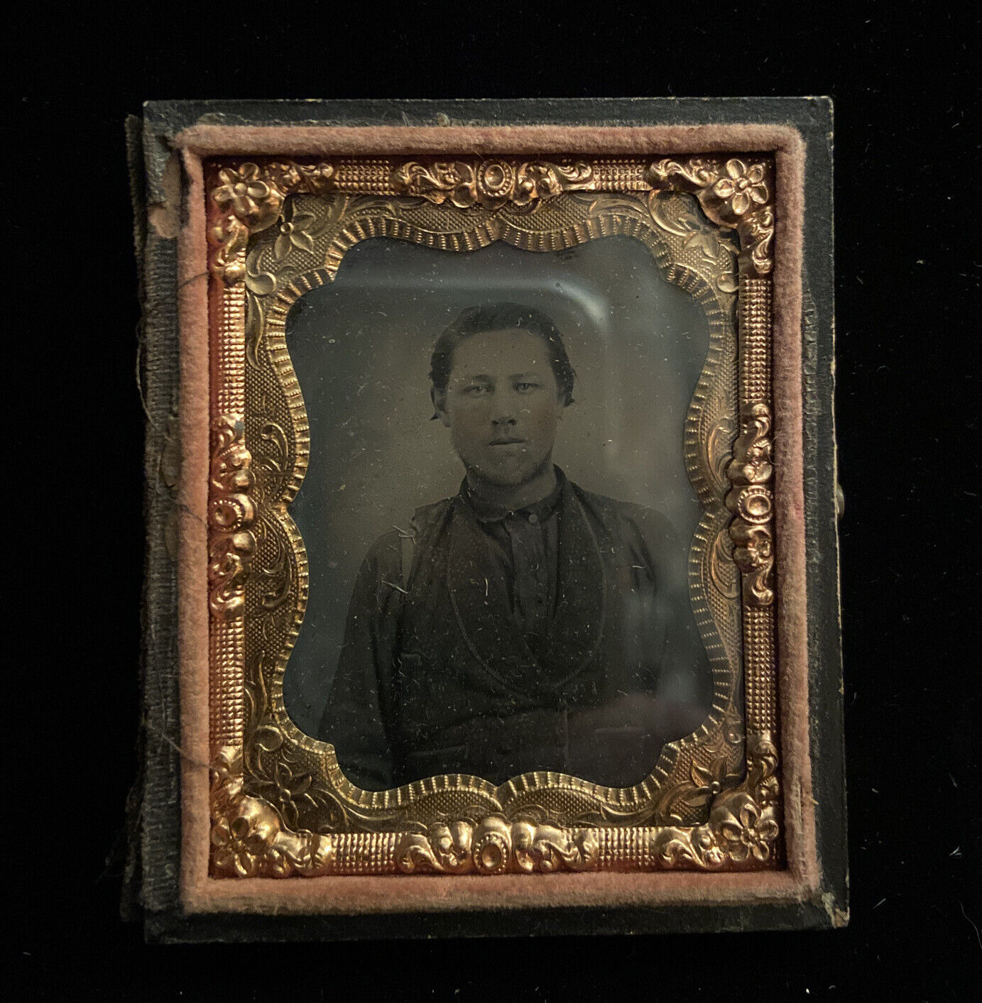 Victorian Antique 1800’s Young Gentleman Photo Tintype Picture Leather Frame