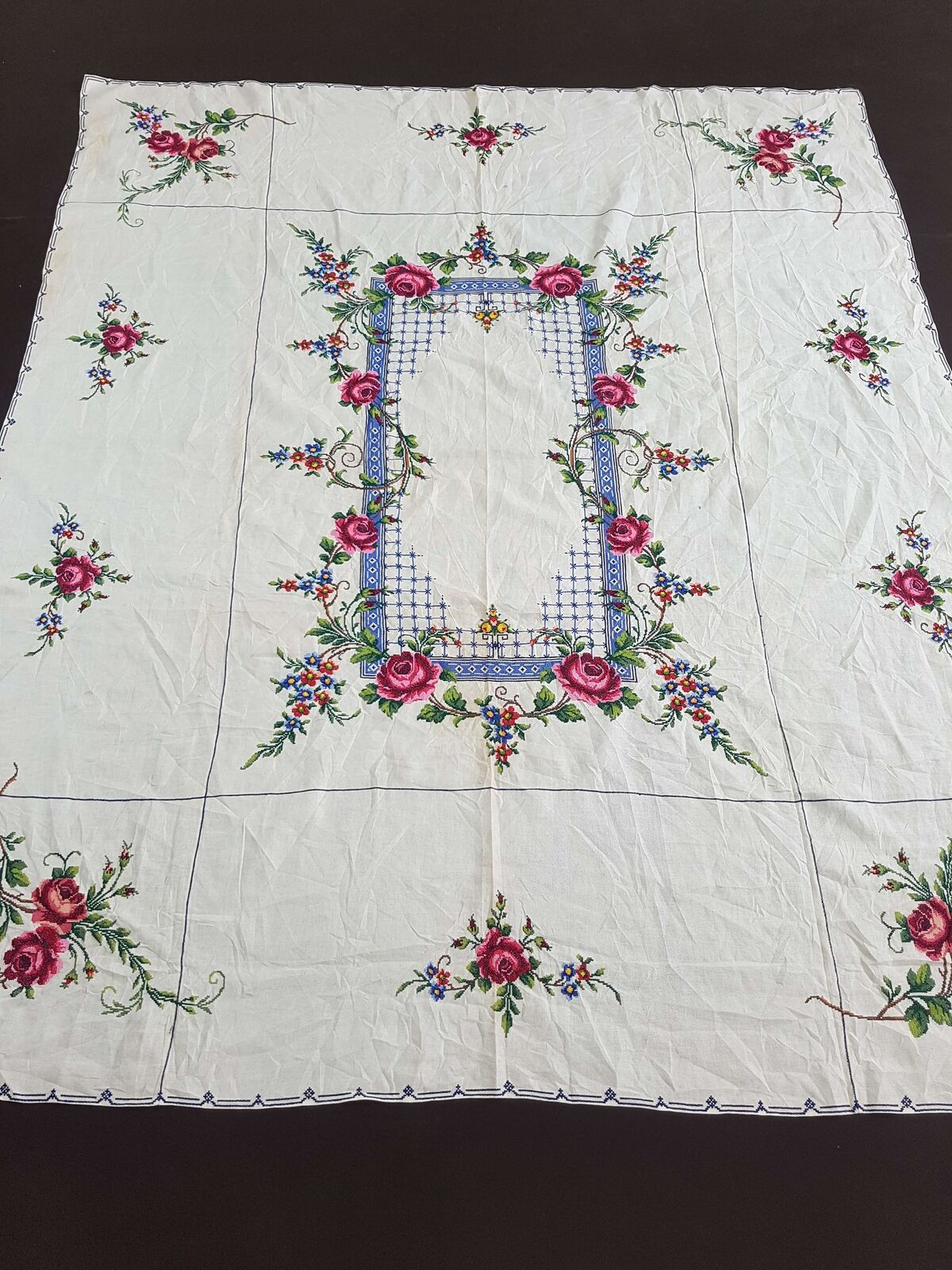 Vintage Hand Embroidered Tablecloth Exquisite Antique Linen 214x177cm