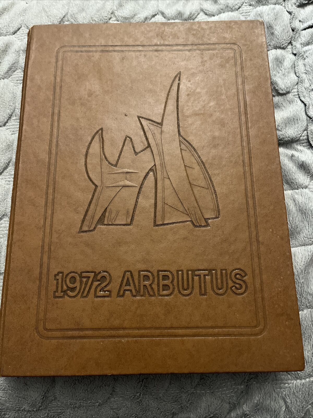 Vintage 1972 Arbutus Vol.79 Indiana University Yearbook IU Academics  Sports