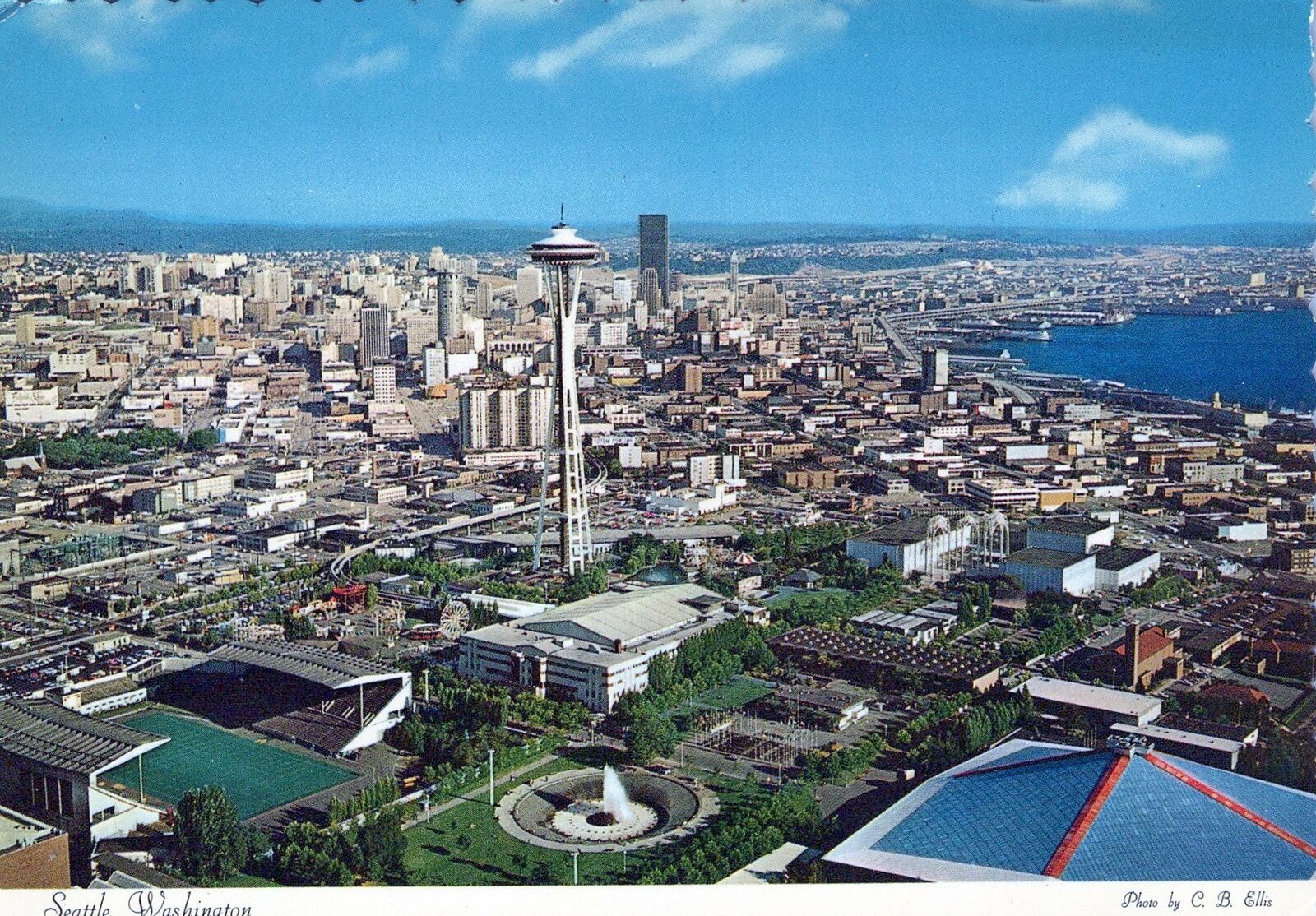 VINTAGE CONTINENTAL SIZE POSTCARD SPACE NEEDLE CIVIC CENTER DOWNTOWN SEATTLE