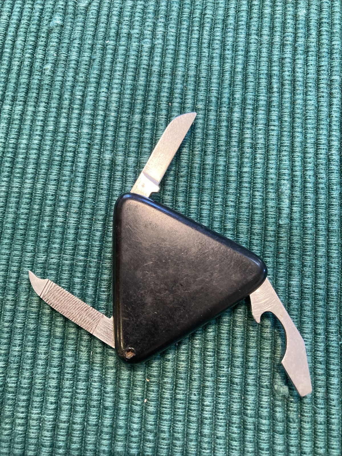 Triangle Pocket Knife 4 Tools
