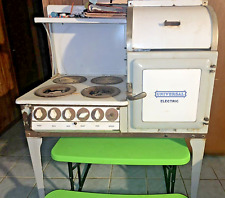 Antique Stove - Universal Electric Landers, Frary, & Clark  picture