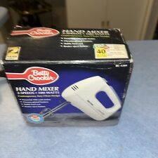 Vintage Betty Crocker BC-1203 Hand Mixer 3 Speed 100 Watts With Box picture